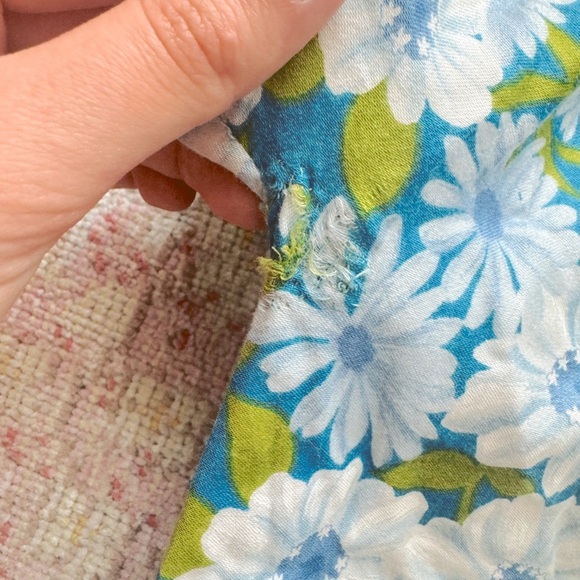 Women’s Vintage 1960s Floral Button-Up Dress handmade - Picture 6 of 6